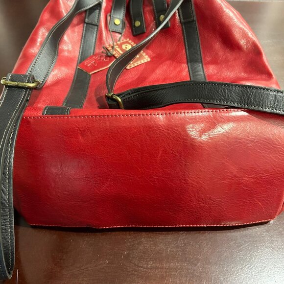 Genuine Italian Leather Backpack - Red - Unisex - Picture 12 of 16